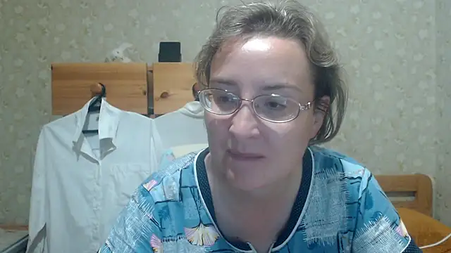 Smart_Rose's Live XXX Chat