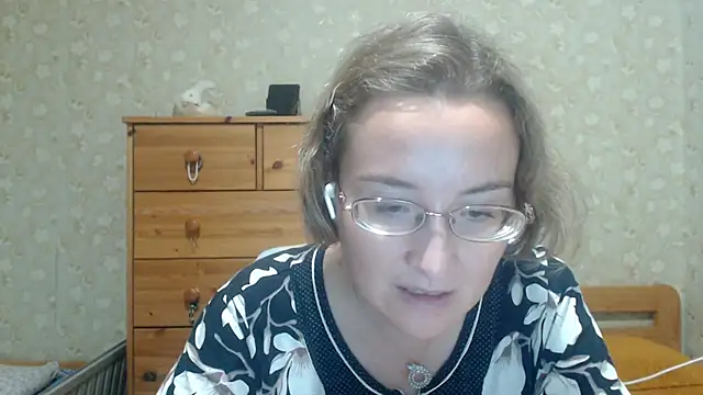Smart_Rose's Live XXX Chat