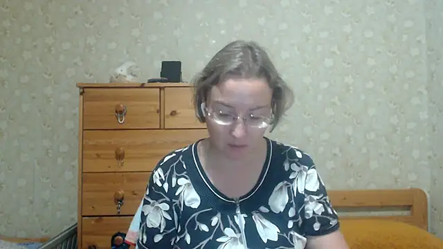 Smart_Rose's Live XXX Chat