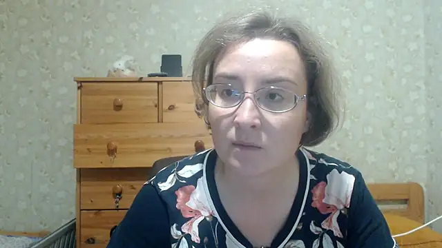 Smart_Rose's Live XXX Chat
