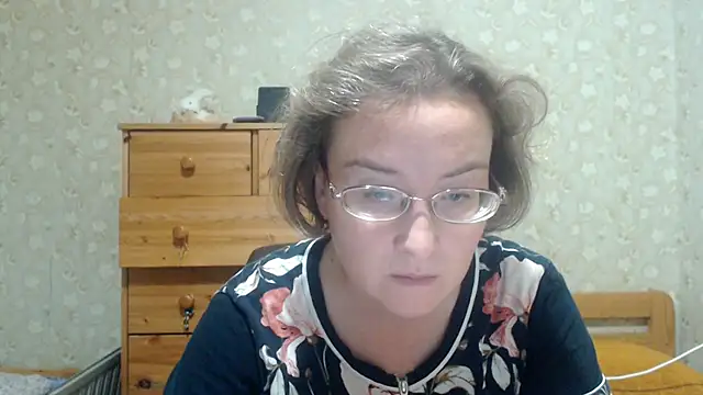 Smart_Rose's Live XXX Chat