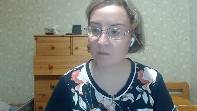 Smart_Rose's Live XXX Chat