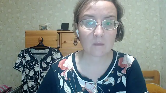 Smart_Rose's Live XXX Chat