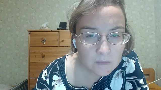 Smart_Rose's Live XXX Chat
