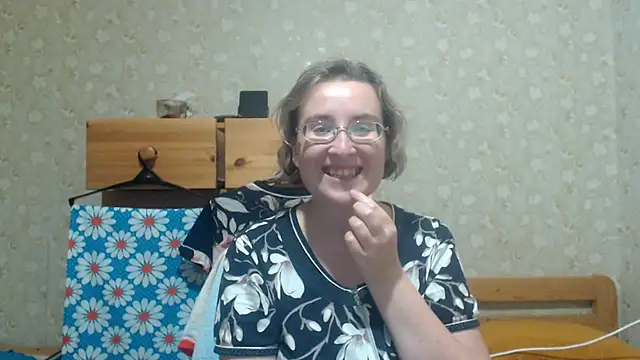Smart_Rose's Live XXX Chat