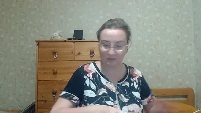 Smart_Rose's Live XXX Chat