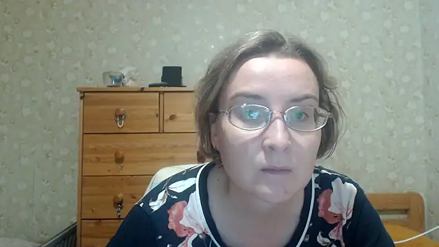 Chat +18 de Smart_Rose ao vivo