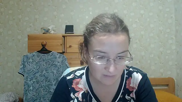 Czat XXX na żywo – Smart_Rose