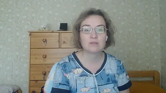 Smart_Rose's Live XXX Chat