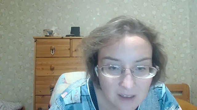 Smart_Rose's Live XXX Chat