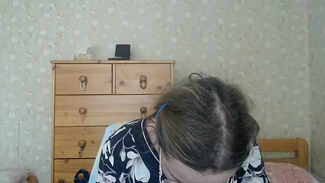 XXX chat uživo modela Smart_Rose
