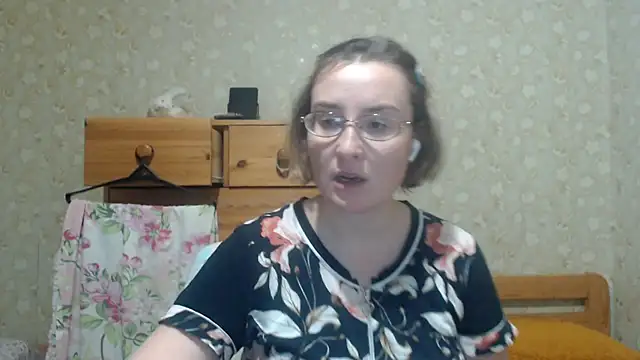 XXX chat uživo modela Smart_Rose