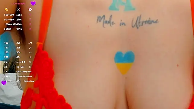 Webkamerová show WowSarra