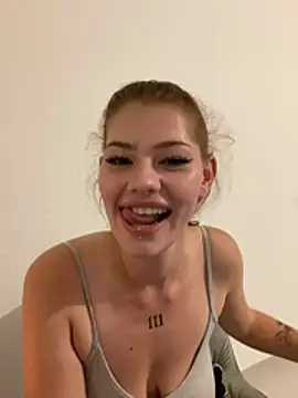 SunnyBunny19n Webbikameraesitys