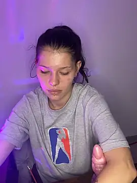 SunnyBunny19's Live XXX Chat
