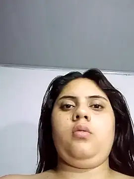 Show modela NaomiVail na web-kameri
