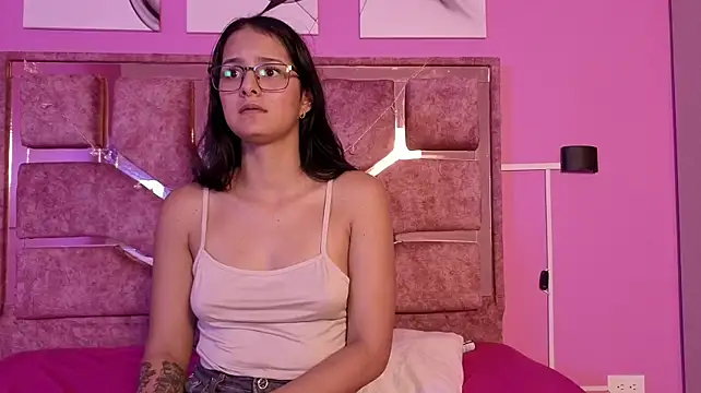 XXX chat uživo modela abdara_lovv