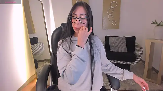 دردشة RachelCross الجنسية المباشرة