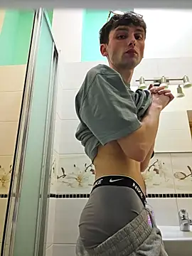 הופעת וובקאם של Yankinggg