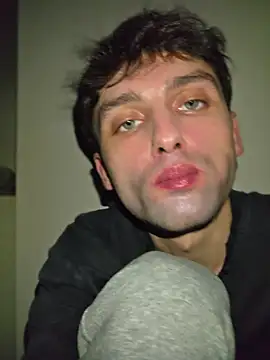 Yankinggg Show in webcam