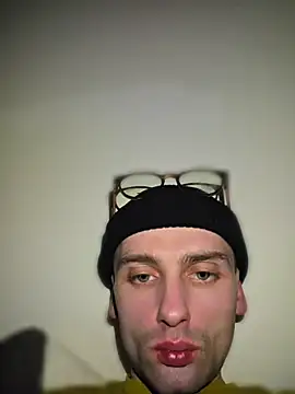 Show modela Bad_Bitch_Boy na web-kameri