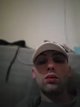 הופעת וובקאם של Bad_Bitch_Boy