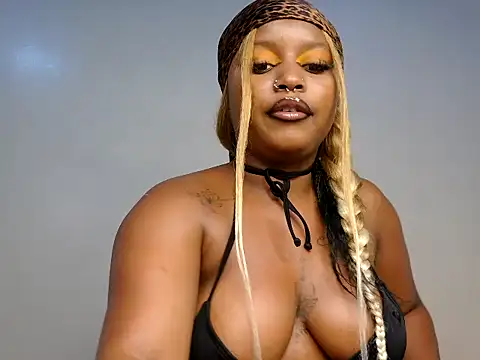 Sexybrii_'s Live XXX Chat