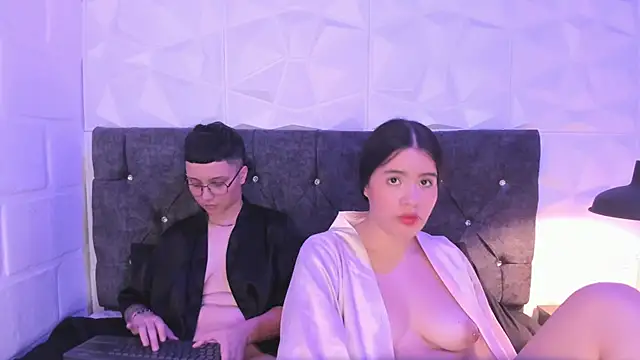 lilaxlia_dl Show Webcam