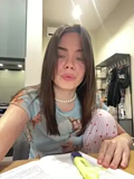 Show modela Kyivskyi_Tort na web-kameri