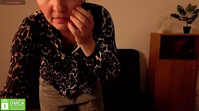 Živý XXX chat Kira_lorens3