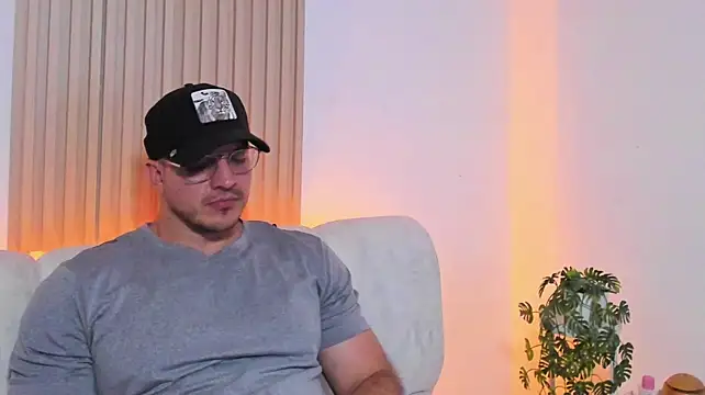 Ryan_west's Webcam Show
