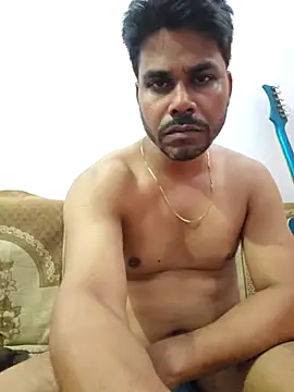 Raaz_5690 Webcam-Show
