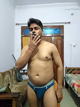 Raaz_5690 Webcam show
