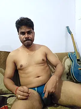 Raaz_5690 – webcam-show