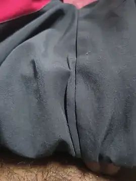 MalluBlackdickyounggun Show in webcam
