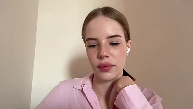 Webkamerová show Moonveil_