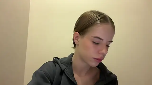 Webkamerová show Moonveil_