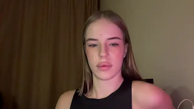 Moonveil_ Live XXX-chat
