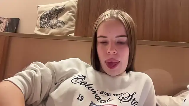 Moonveil_ Live XXX-Chat