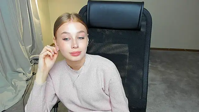 Chat +18 de JunieAmert ao vivo