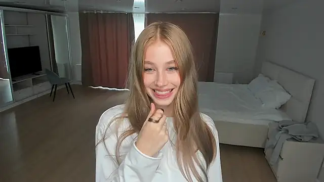 JunieAmert 라이브 XXX 채팅