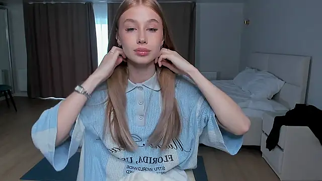 Živý XXX chat JunieAmert