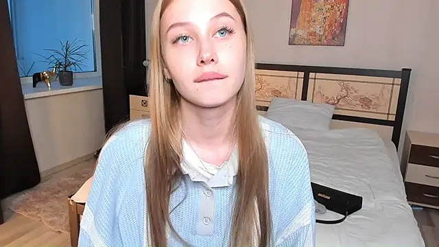 XXX chat uživo modela JunieAmert