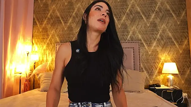 ChiaraWillow Live XXX-Chat