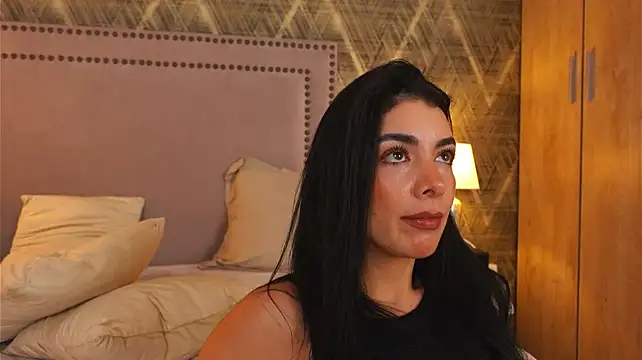 ChiaraWillow Live XXX-Chat