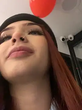 danielahall's Live XXX Chat
