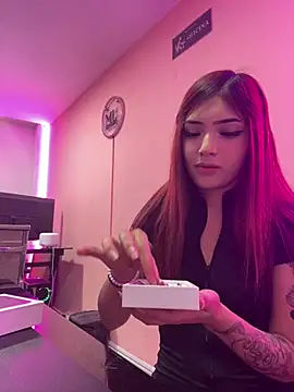 danielahall's Webcam Show