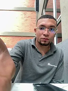 Deysonpollagrande Show in webcam