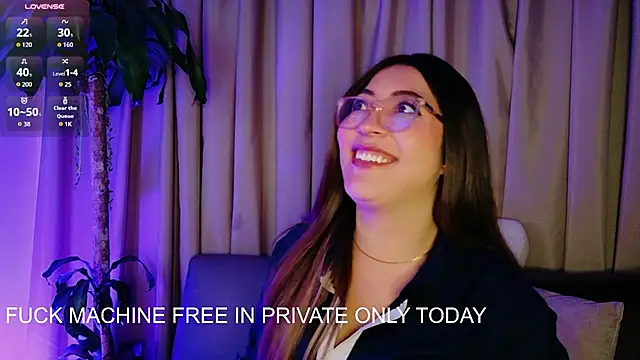 Mila_white1n Webbikameraesitys