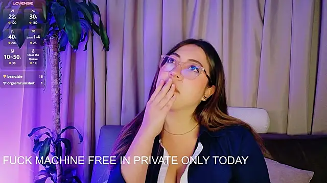 عرض كام Mila_white1